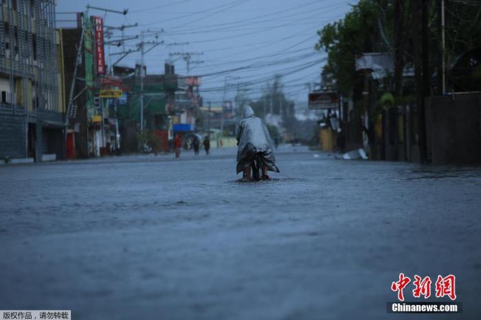 菲律宾遭台风“天鹅”侵袭受灾严重 至少10人遇难-第1张图片-Ceacer 网安
